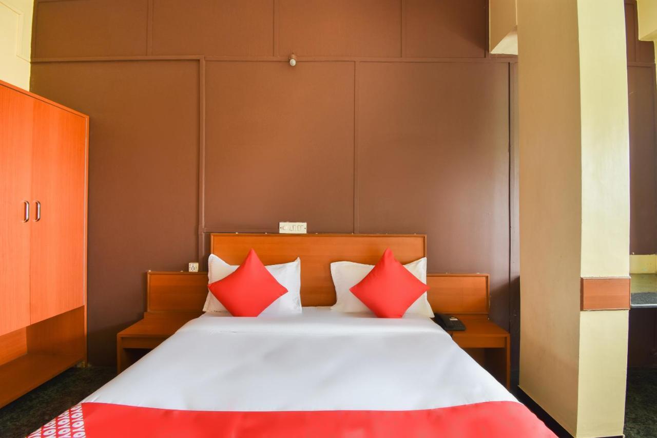 Oyo 63264 Hotel Shamiana Pandharpur Exteriér fotografie