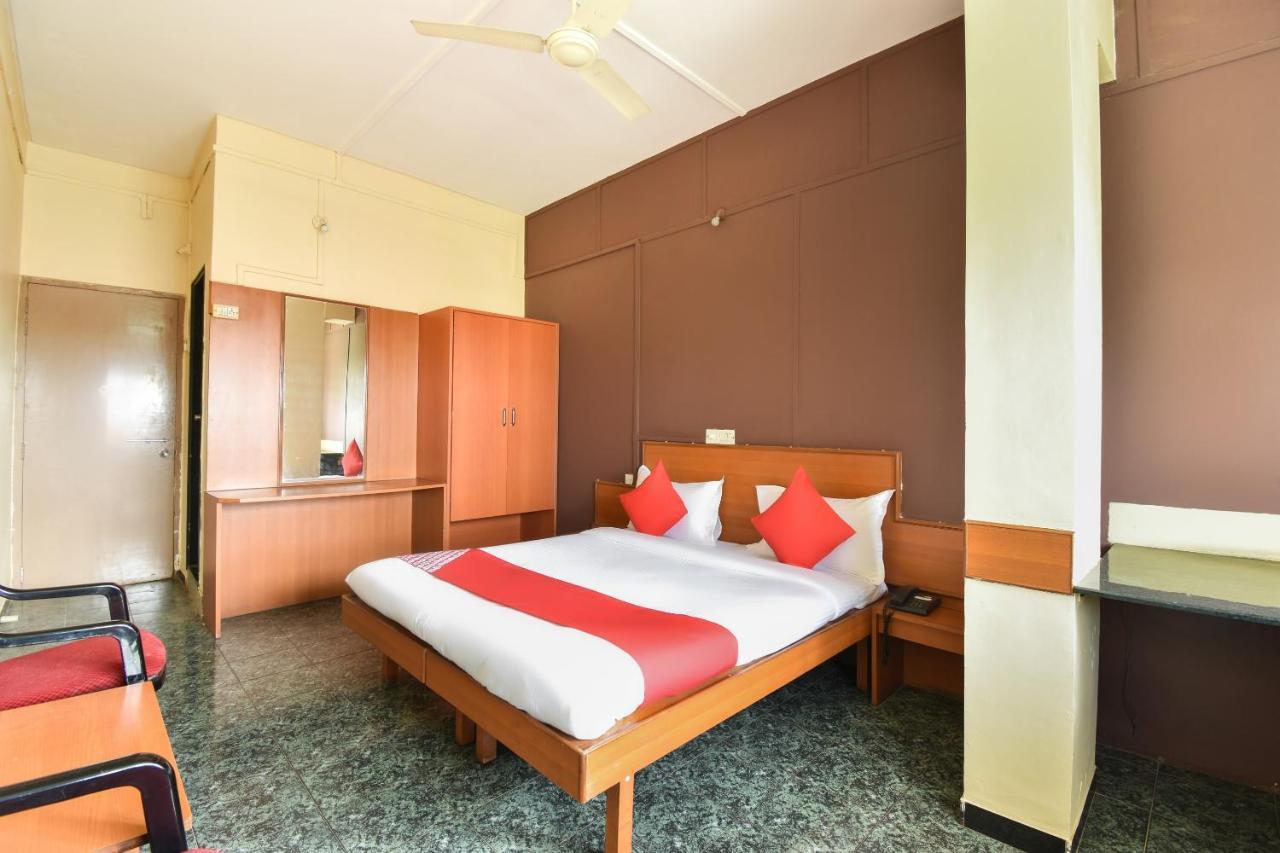 Oyo 63264 Hotel Shamiana Pandharpur Exteriér fotografie