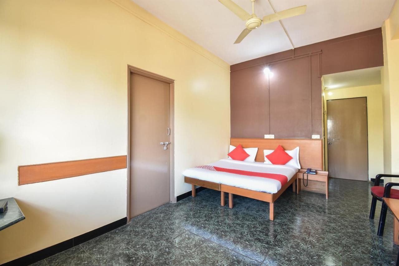 Oyo 63264 Hotel Shamiana Pandharpur Exteriér fotografie